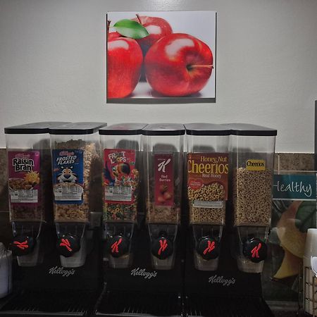 Country Inn & Suites By Radisson, Battle Creek, Mi Экстерьер фото